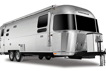 The recreational vehicle industry is seeing slower sales, a warning sign that a recession is ahead.