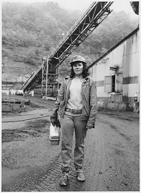 In 1979, Linda King said working as a roof bolter’s helper at the Bullitt Mine in Big Stone Gap, Va., was more challenging and better paying than her previous job in a garment factory.  Photograph by Kenneth Murray